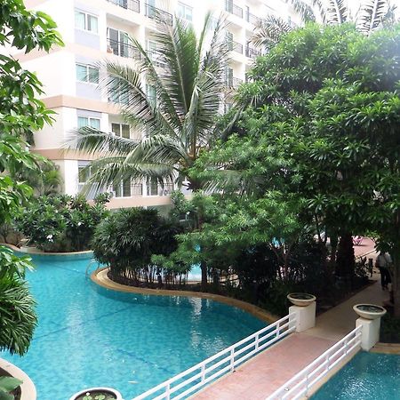 Park Lane Resort By West Joint Venture Pantai Jomtien Luaran gambar